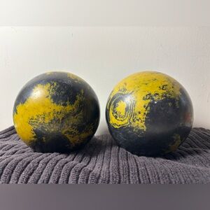 Pair of 5-pin bowling balls with carrying bag